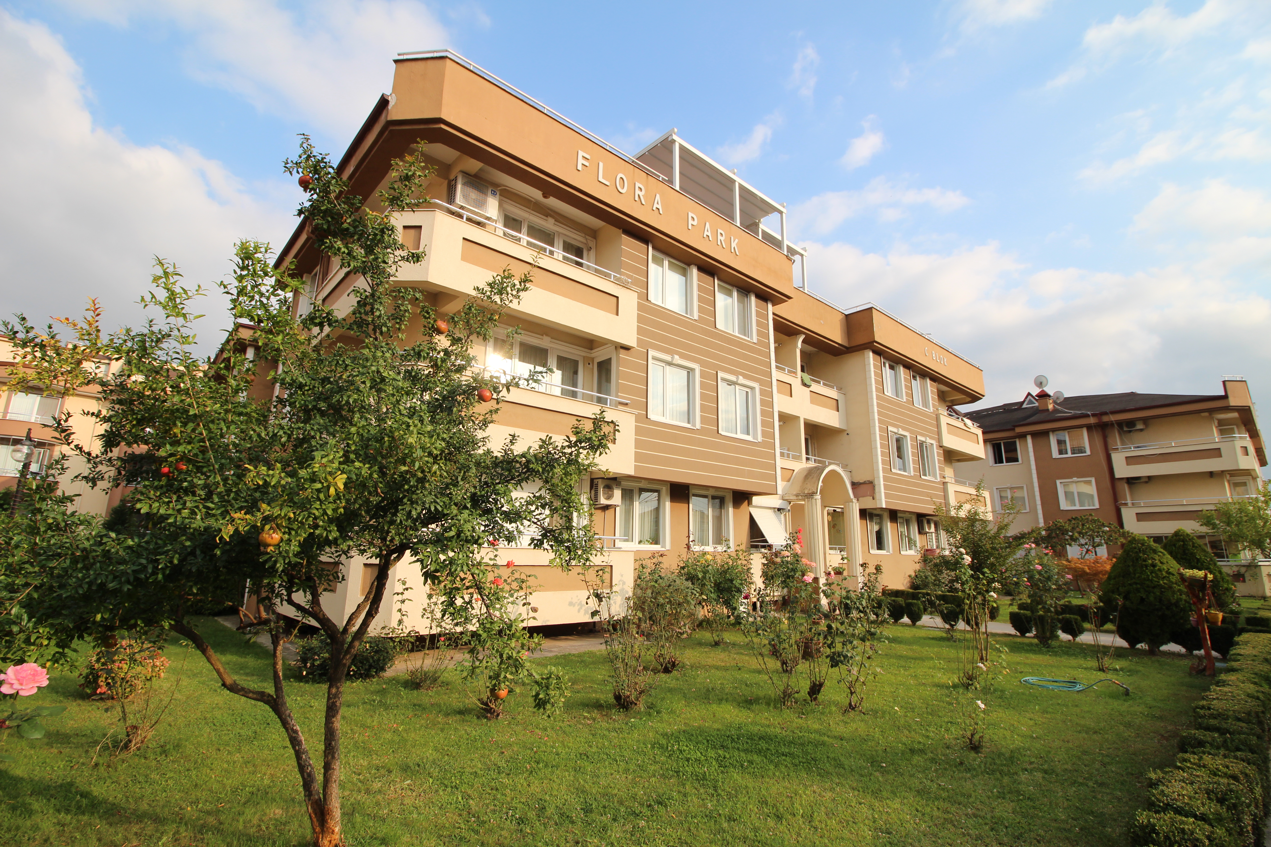 Yahyakaptan Arastapark Arkasinda 5 1 Mustakil Tripleks Villa 882598